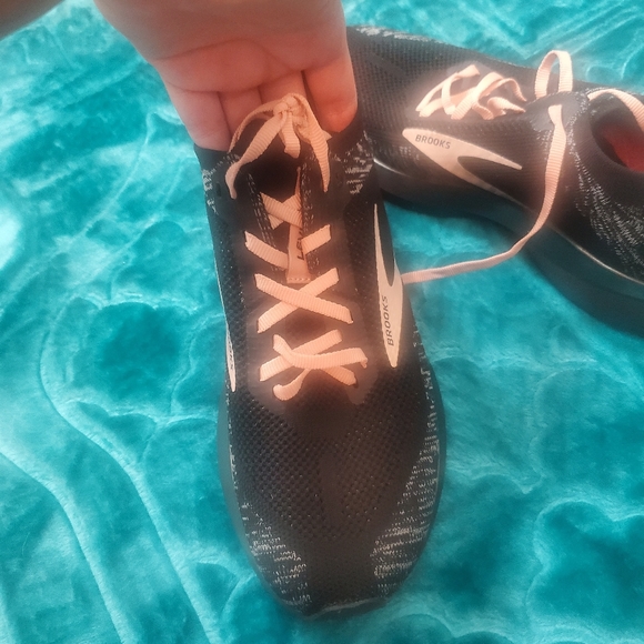 Skechers shoes - Picture 4 of 8